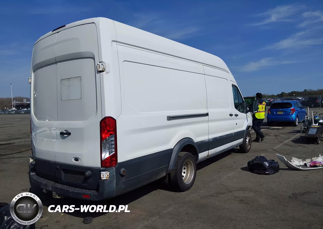 2017 Ford Transit-350 VIN:1FTBF4XG1HKB06913 - 4