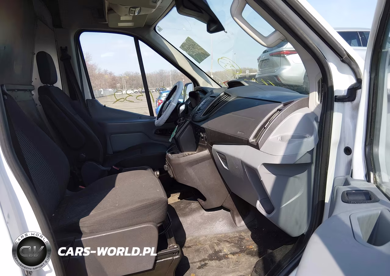 2017 Ford Transit-350 VIN:1FTBF4XG1HKB06913 - 5