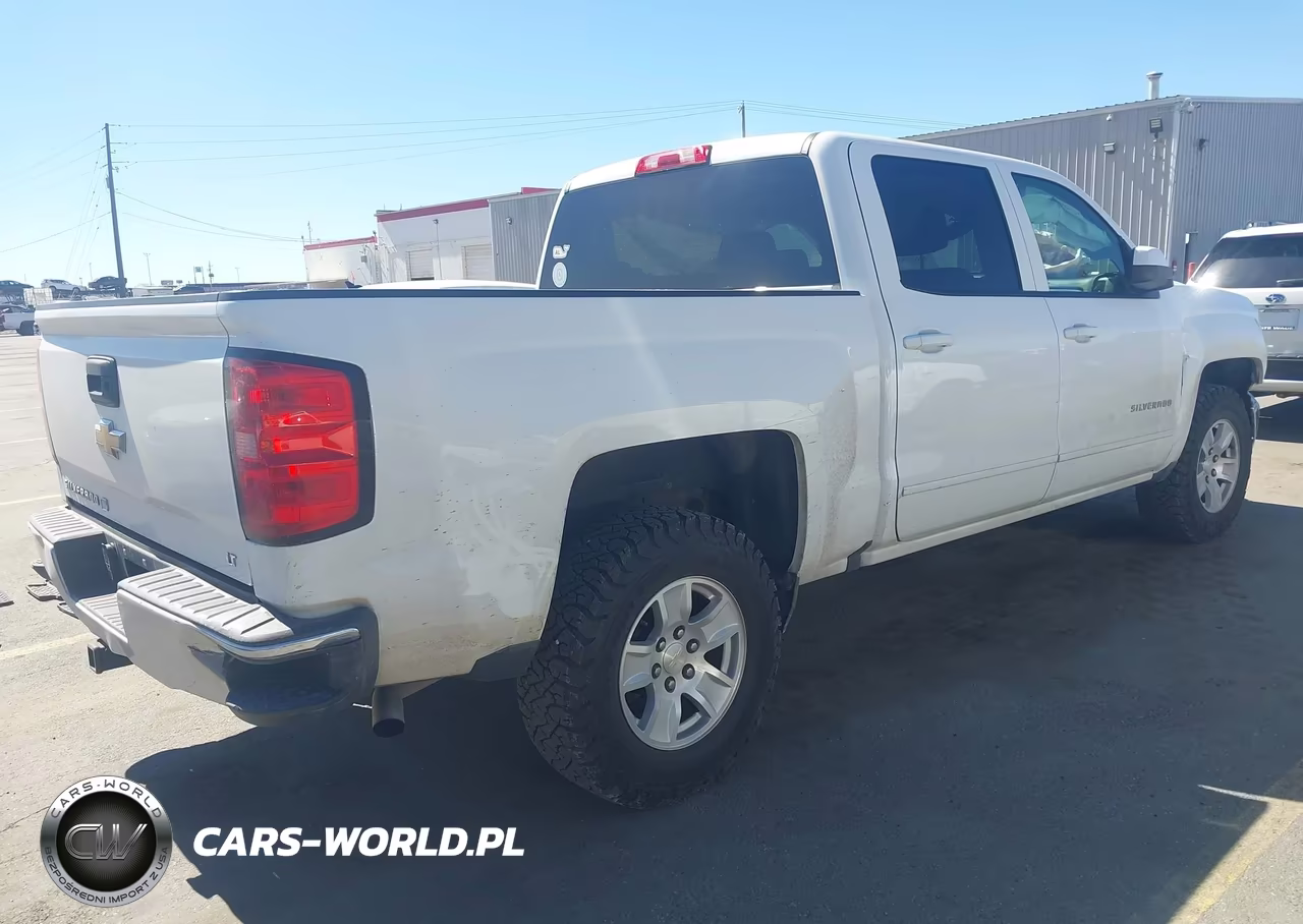 2018 Chevrolet Silverado 1500 1Lt VIN:3GCUCRER9JG105220 - 4