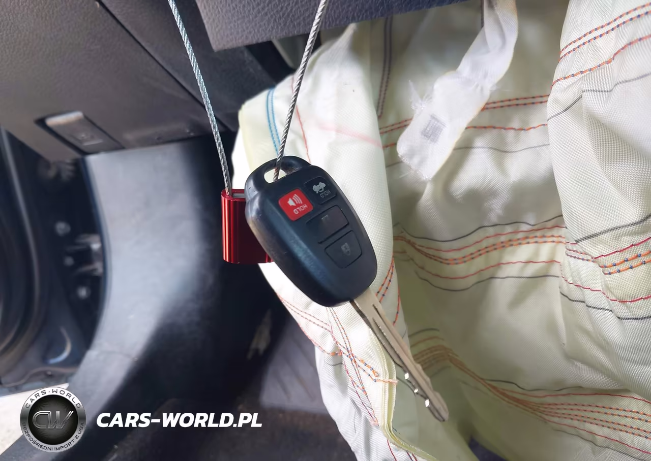 2017 Toyota Corolla Le VIN:5YFBURHE1HP733158 - 11