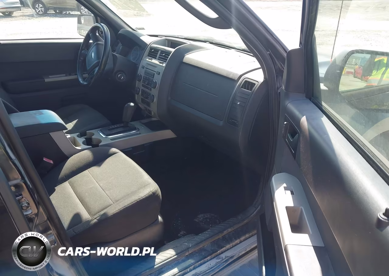 2011 Ford Escape Xlt VIN:1FMCU0DG0BKC10562 - 5