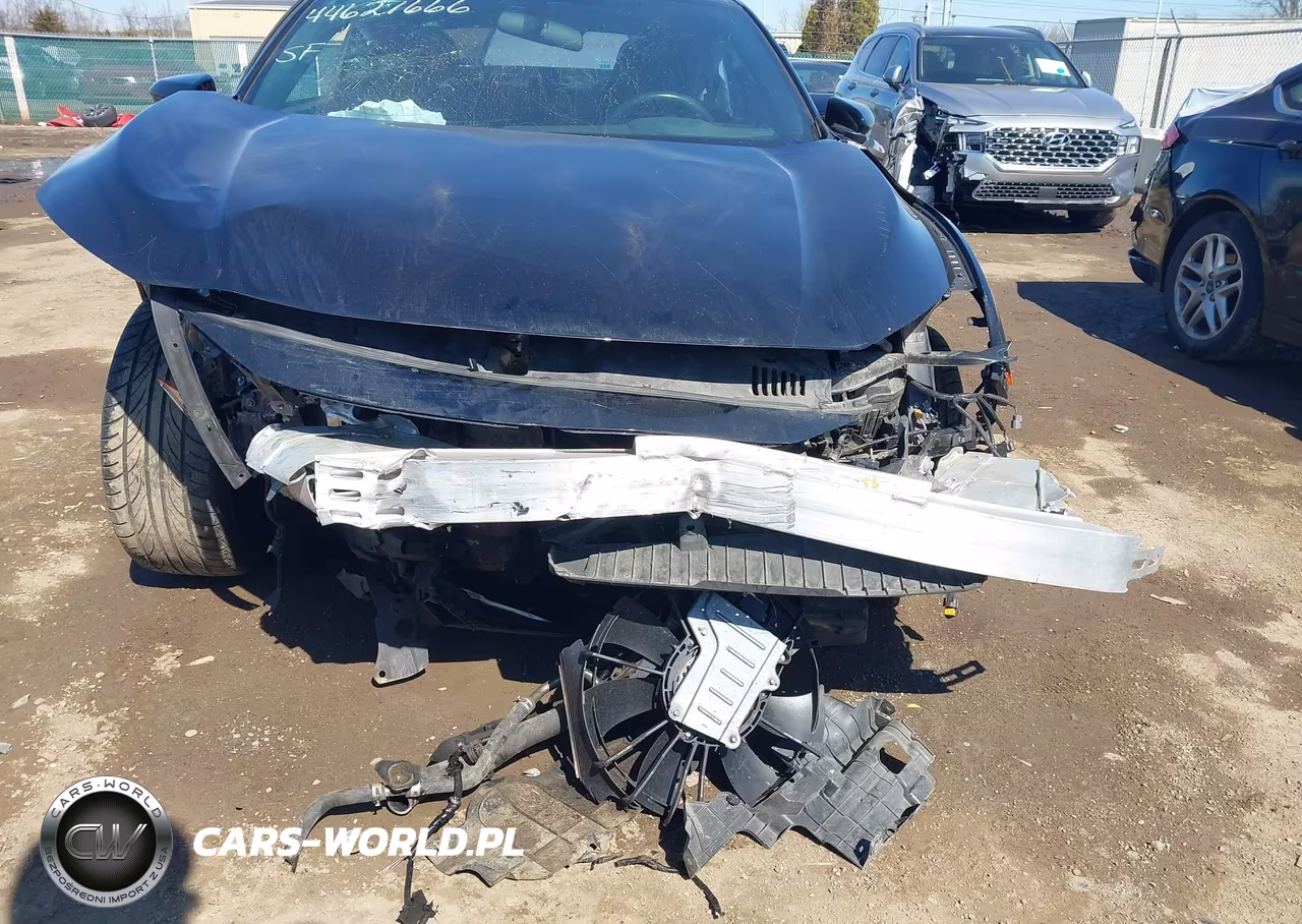 2018 Honda Civic Si VIN:2HGFC3A53JH756238 - 6