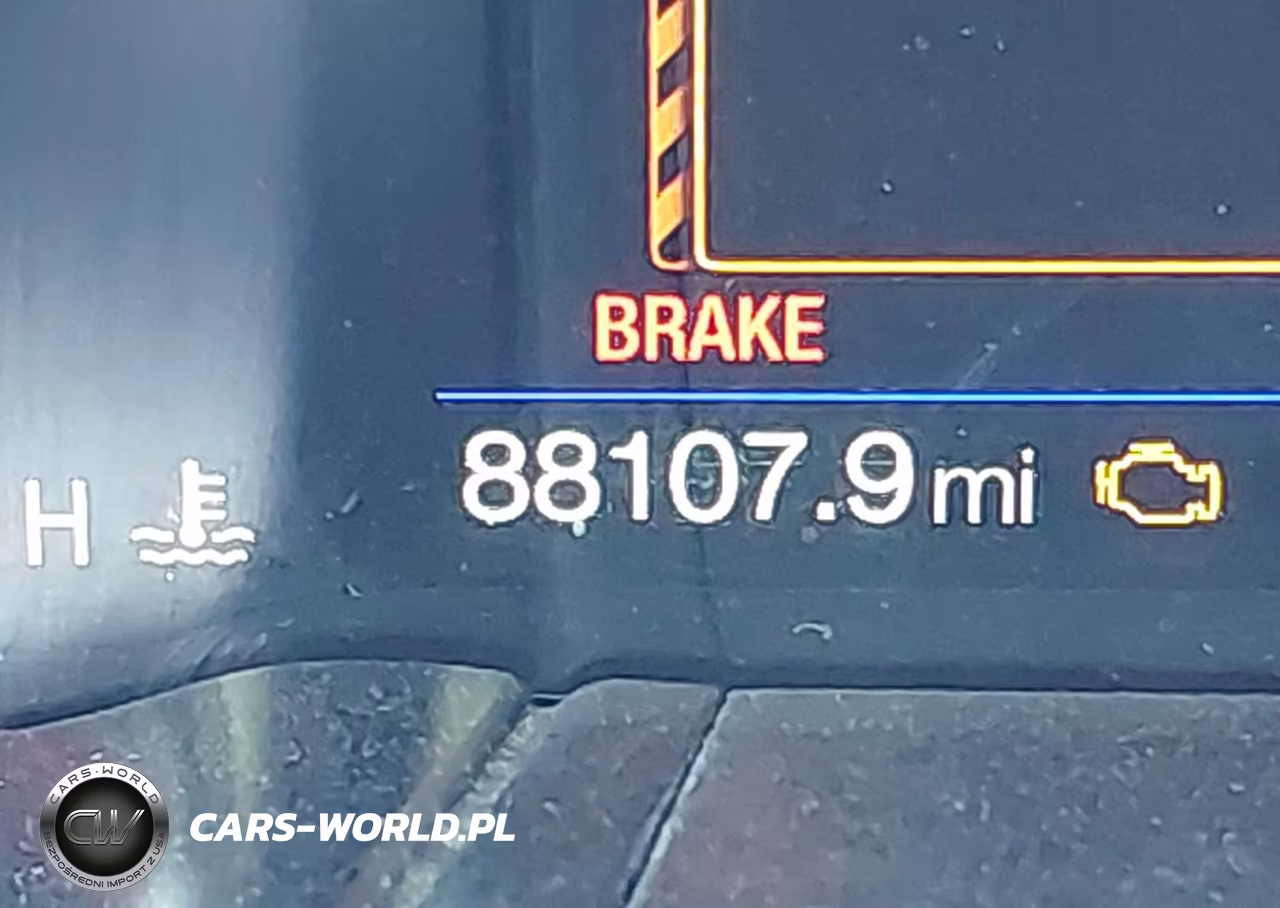 2018 Ford Mustang Ecoboost Premium VIN:1FATP8UH7J5167019 - 16