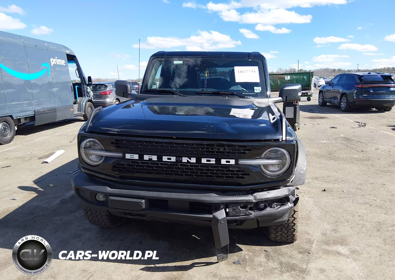 2025 Ford Bronco Outer Banks VIN:1FMDE8BH6SLB78495 - 12