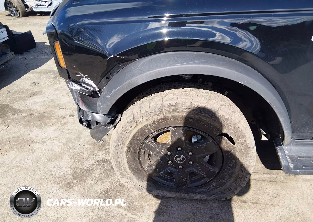 2025 Ford Bronco Outer Banks VIN:1FMDE8BH6SLB78495 - 6