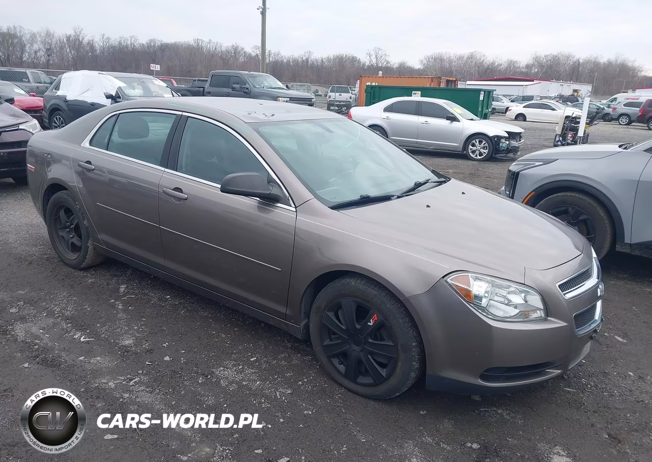 2011 Chevrolet Malibu Ls – zdjęcie 1 z 16