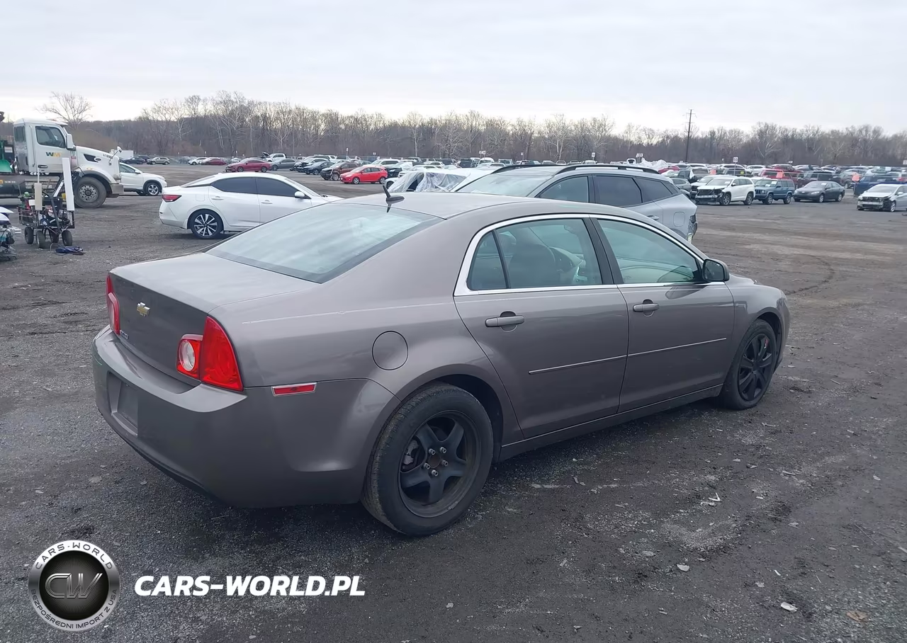 2011 Chevrolet Malibu Ls VIN:1G1ZB5E12BF163600 - 4