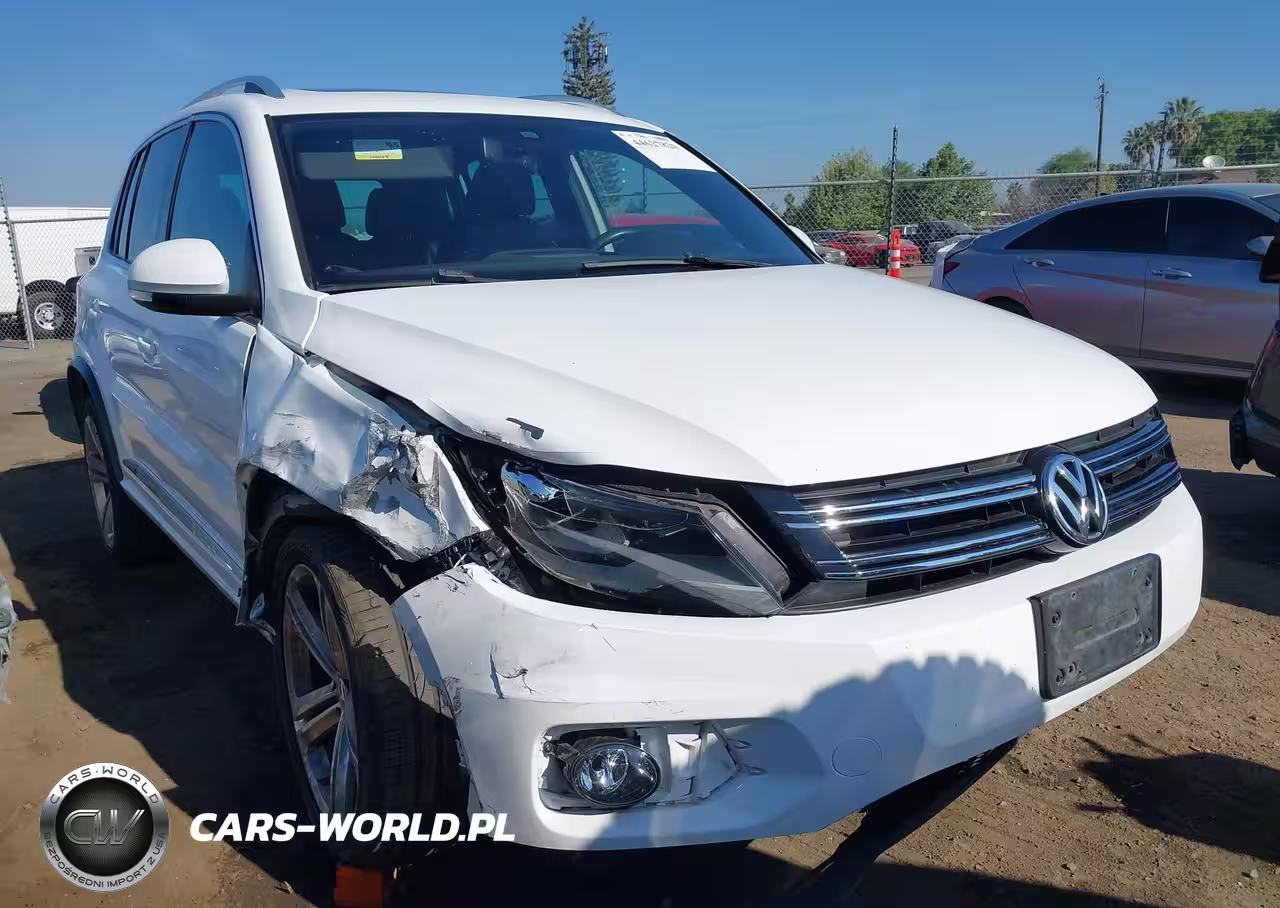 2014 Volkswagen Tiguan R-Line