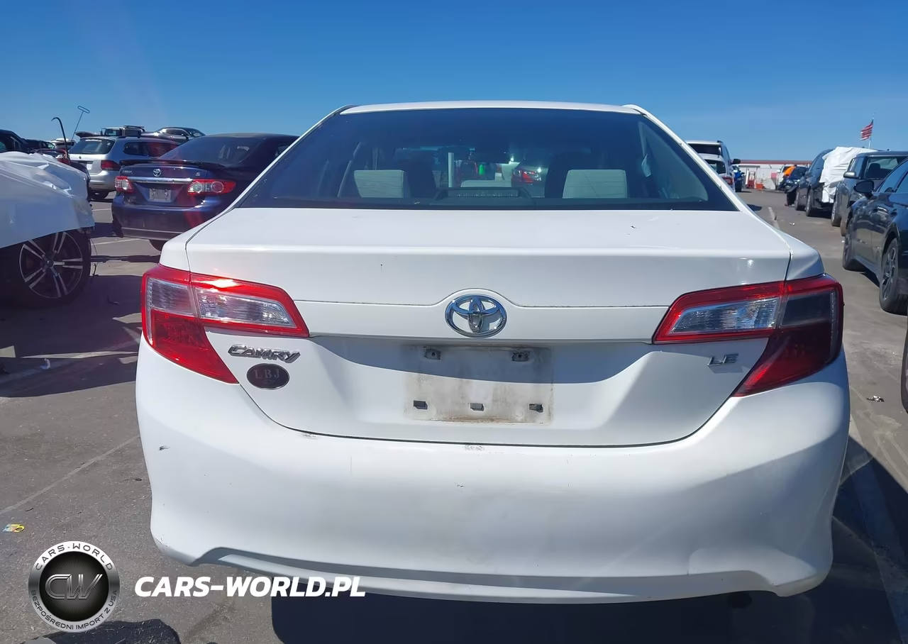 2012 Toyota Camry Le VIN:4T1BF1FK7CU165008 - 16