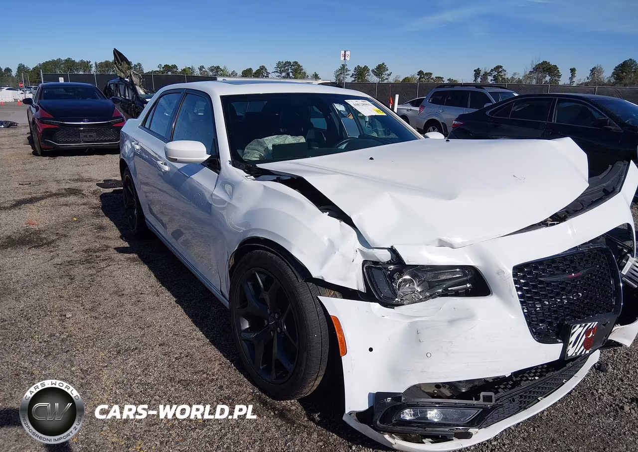 2022 Chrysler 300 S