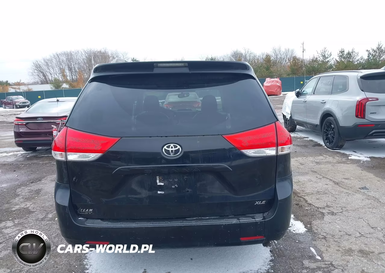 2011 Toyota Sienna Xle V6 VIN:5TDYK3DC8BS123581 - 16