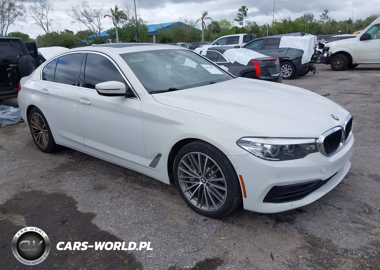 2019 BMW 540I