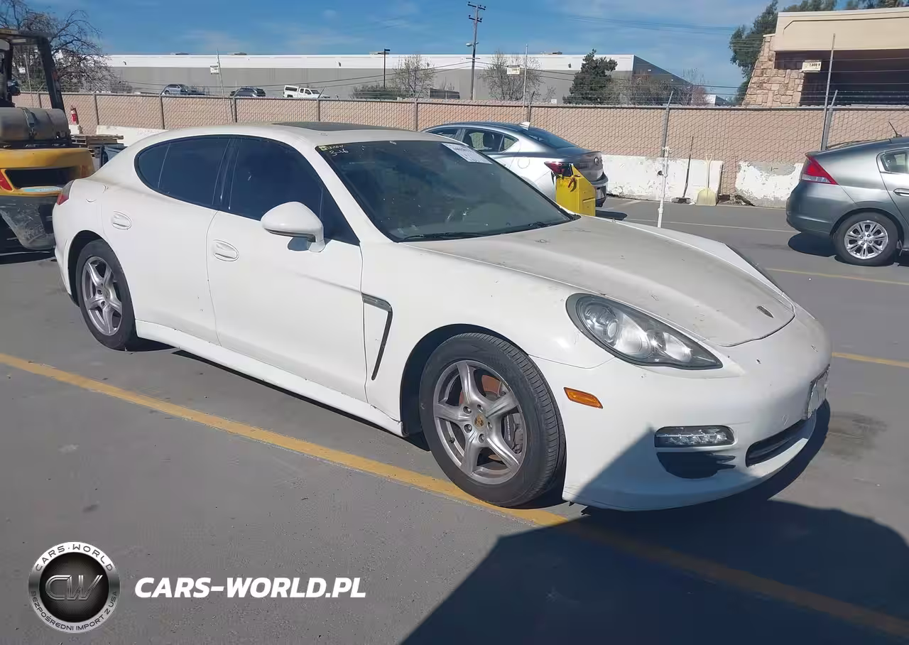 2011 Porsche Panamera 4