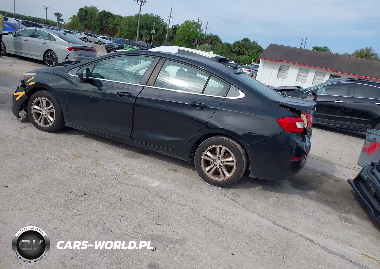 2017 Chevrolet Cruze Lt Auto VIN:1G1BE5SM9H7254308 - 3