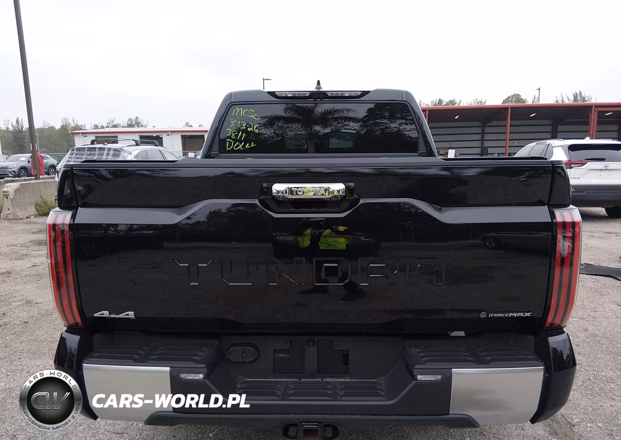 2025 Toyota Tundra Hybrid Limited Crewmax 6.4' Bed VIN:5TFJC5DBXSX108561 - 17