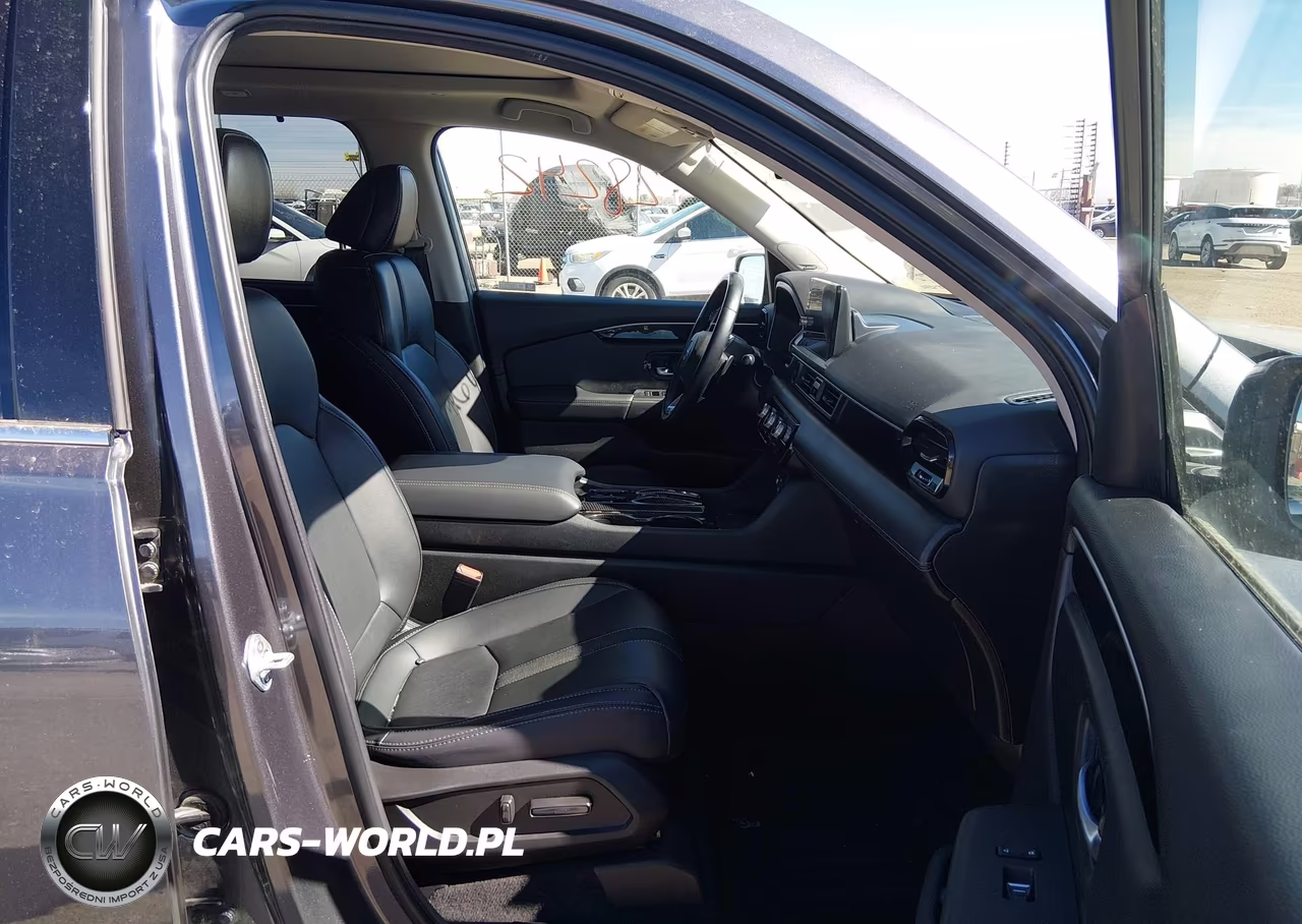 2024 Honda Pilot Touring VIN:5FNYG1H71RB042326 - 5