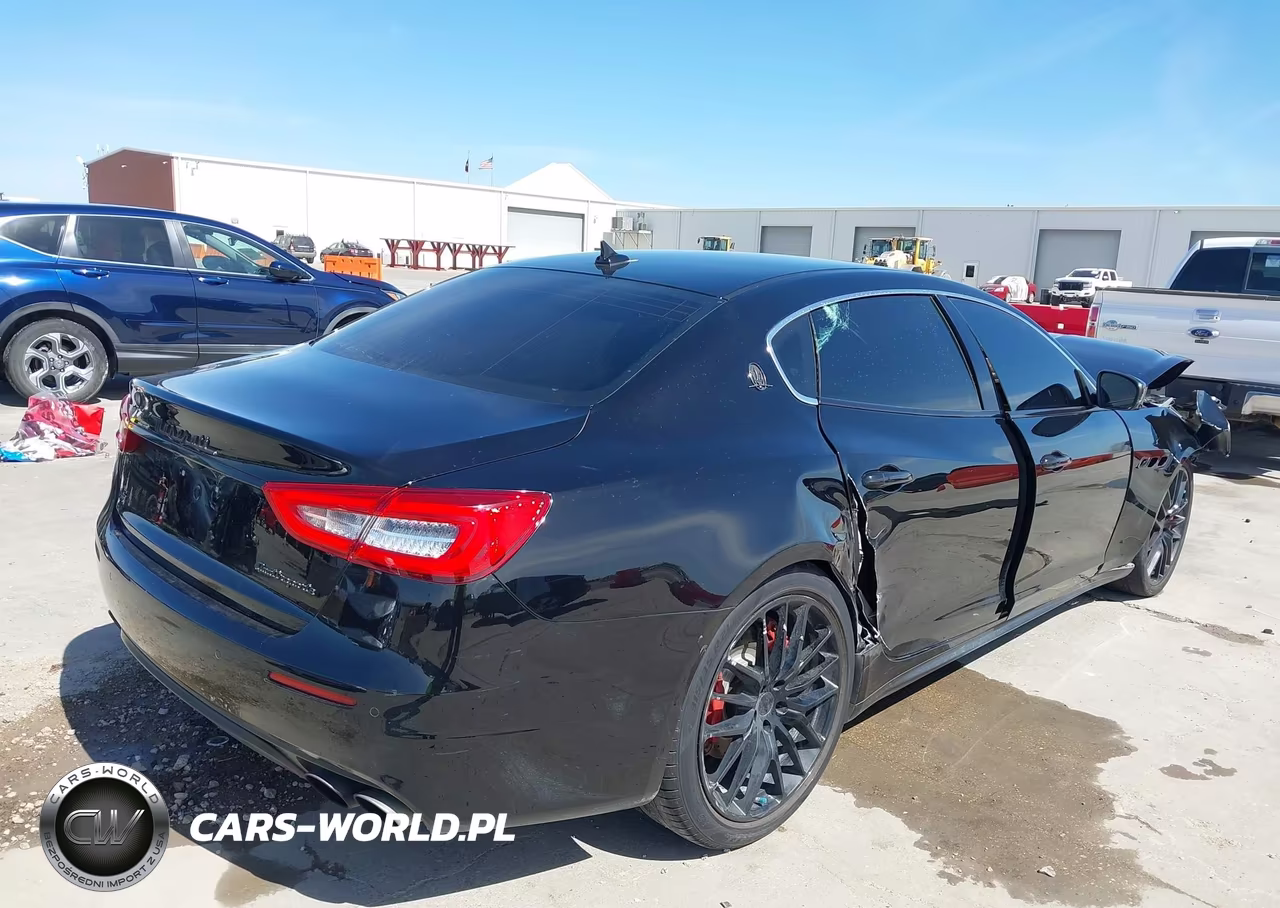 2017 Maserati Quattroporte S VIN:ZAM56RPA0H1211739 - 4