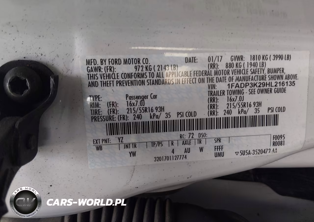 2017 Ford Focus Se VIN:1FADP3K29HL216135 - 9