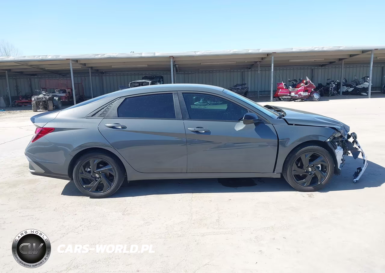2026 Hyundai Elantra Sel Sport VIN:KMHLM4DG0TU097113 - 13