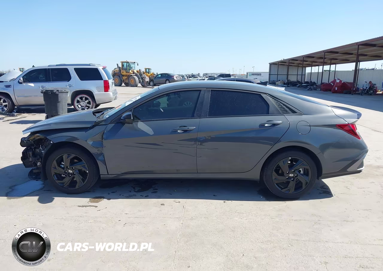 2026 Hyundai Elantra Sel Sport VIN:KMHLM4DG0TU097113 - 14
