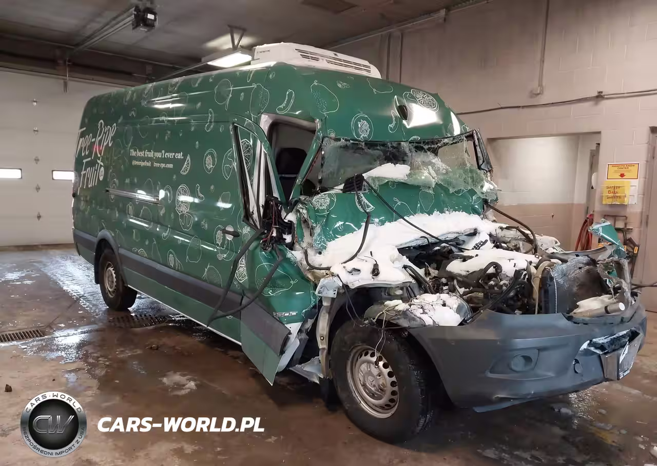 2014 Mercedes-Benz Sprinter 2500 High Roof