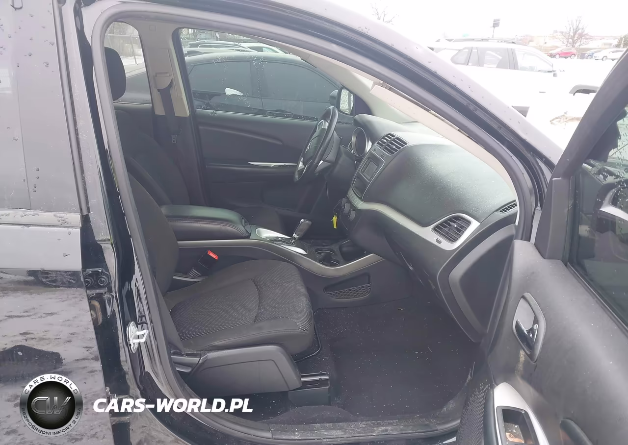 2019 Dodge Journey Se VIN:3C4PDCBB2KT686938 - 5