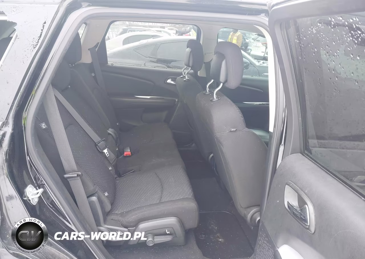 2019 Dodge Journey Se VIN:3C4PDCBB2KT686938 - 8