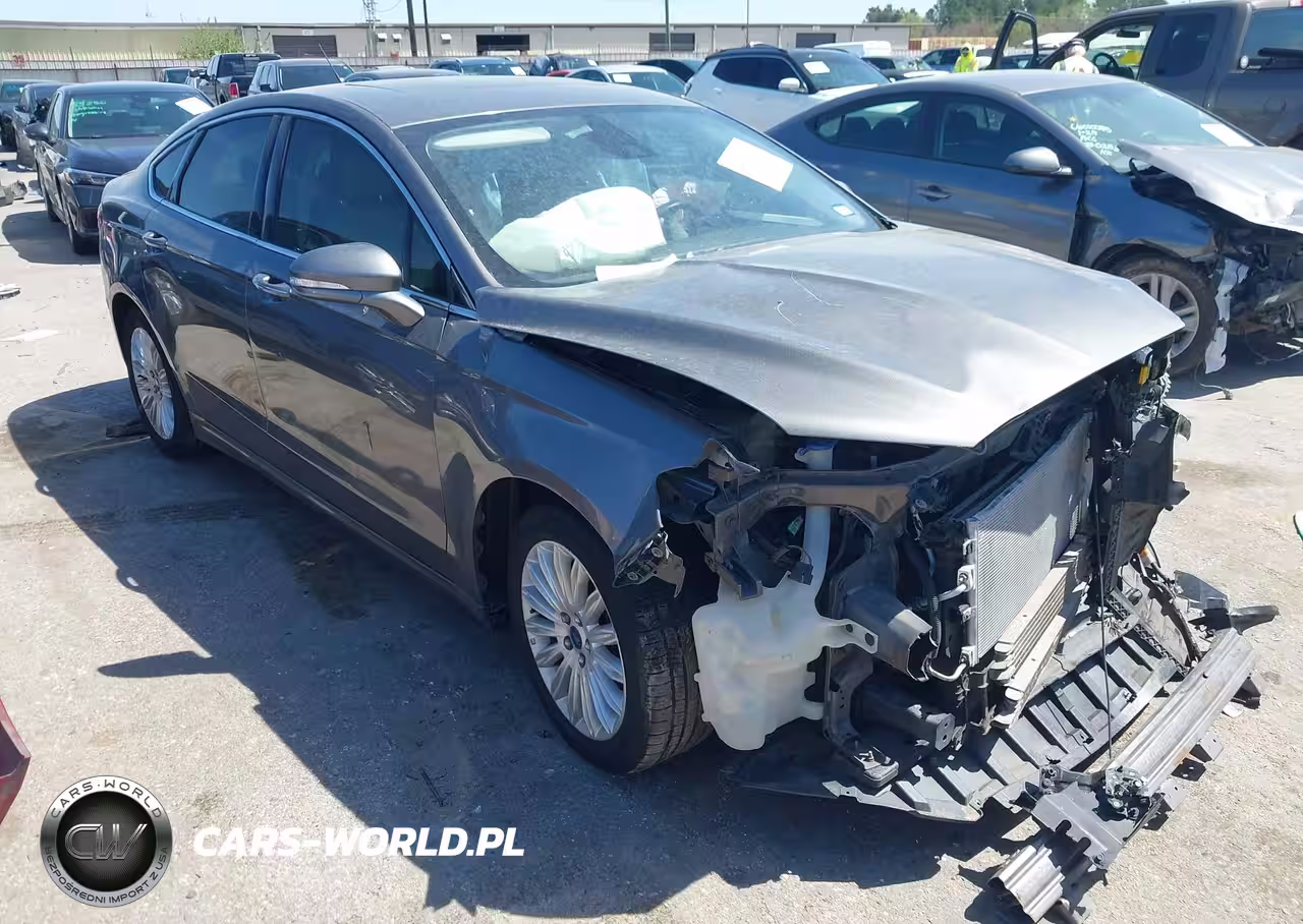 2014 Ford Fusion Energi Titanium