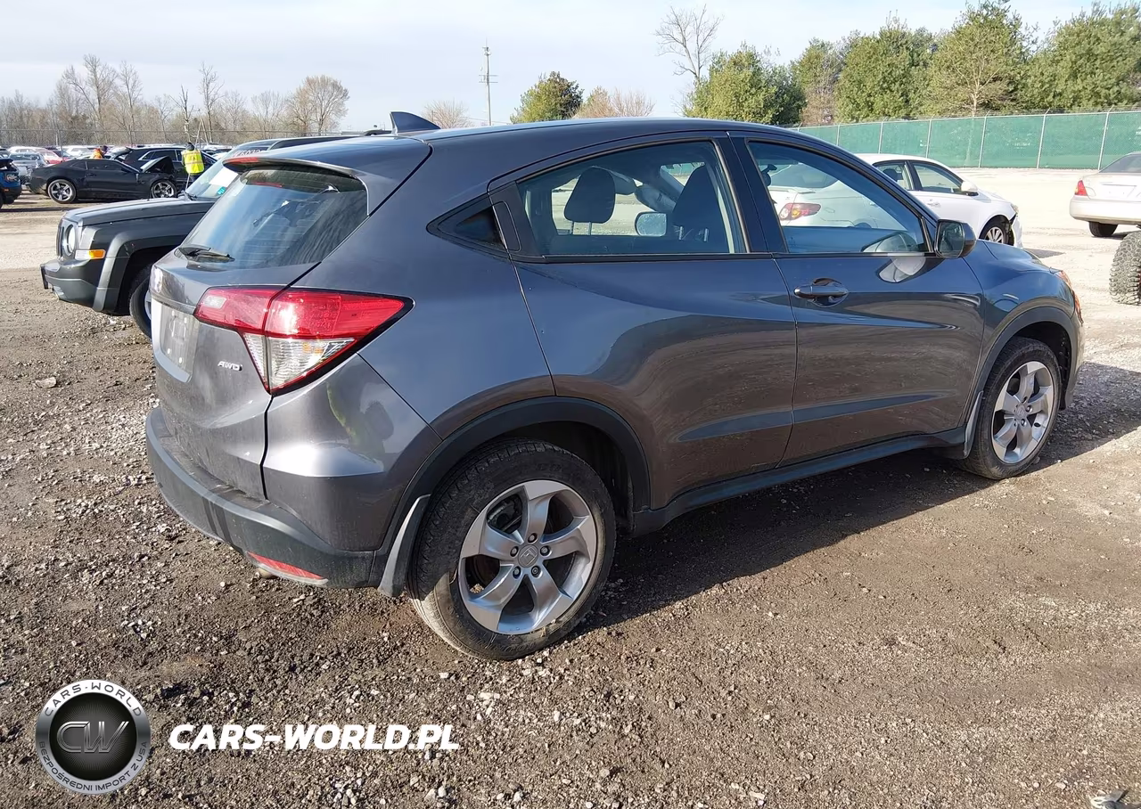 2022 Honda Hr-V Awd Lx VIN:3CZRU6H38NM739290 - 4
