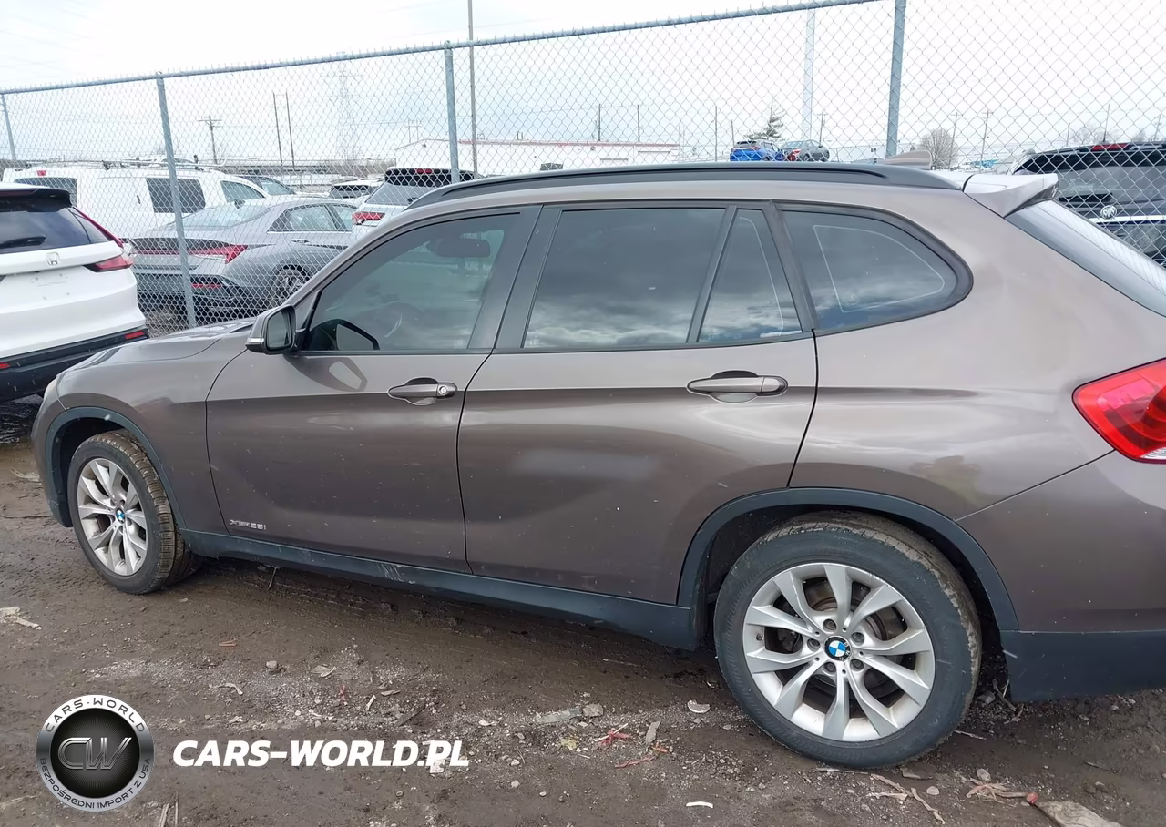 2013 BMW X1 xDrive28I VIN:WBAVL1C5XDVR88288 - 14