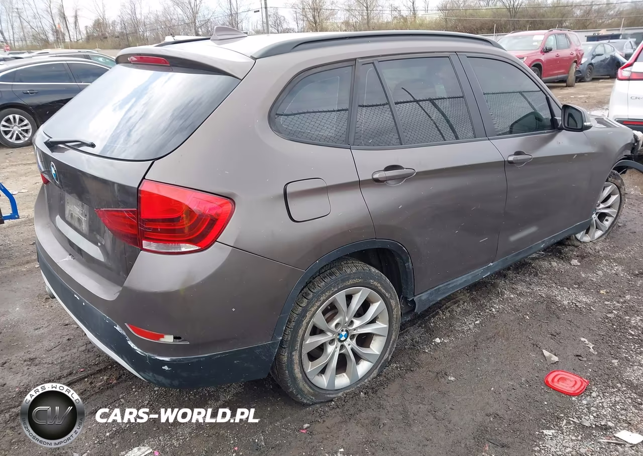 2013 BMW X1 xDrive28I VIN:WBAVL1C5XDVR88288 - 4