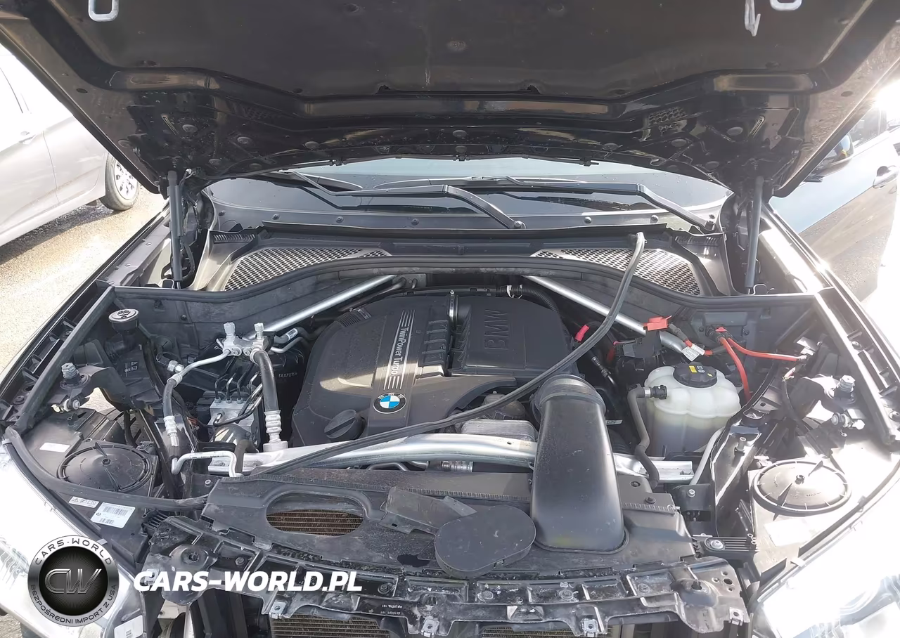 2018 BMW X5 xDrive35I VIN:5UXKR0C53JL071276 - 10