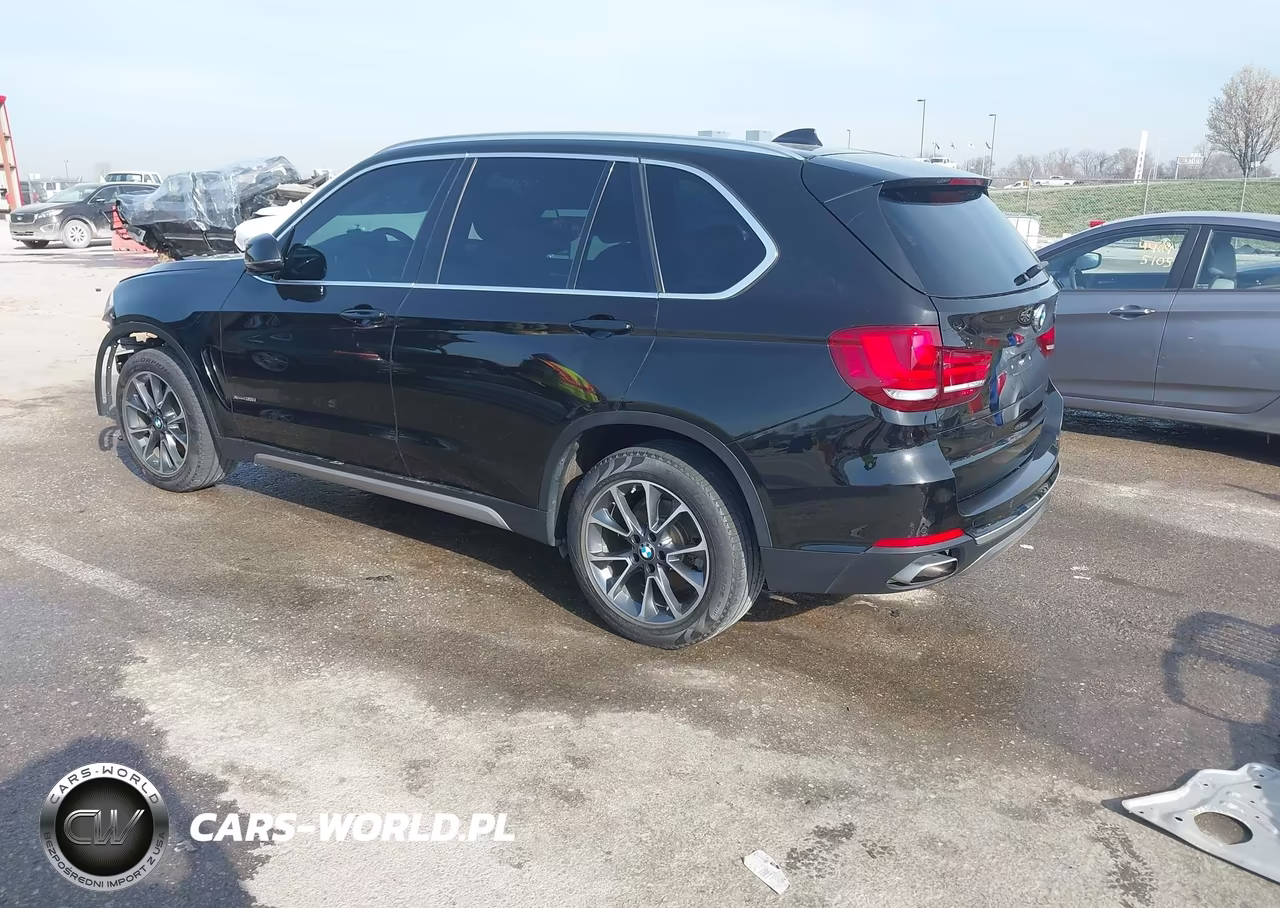 2018 BMW X5 xDrive35I VIN:5UXKR0C53JL071276 - 3