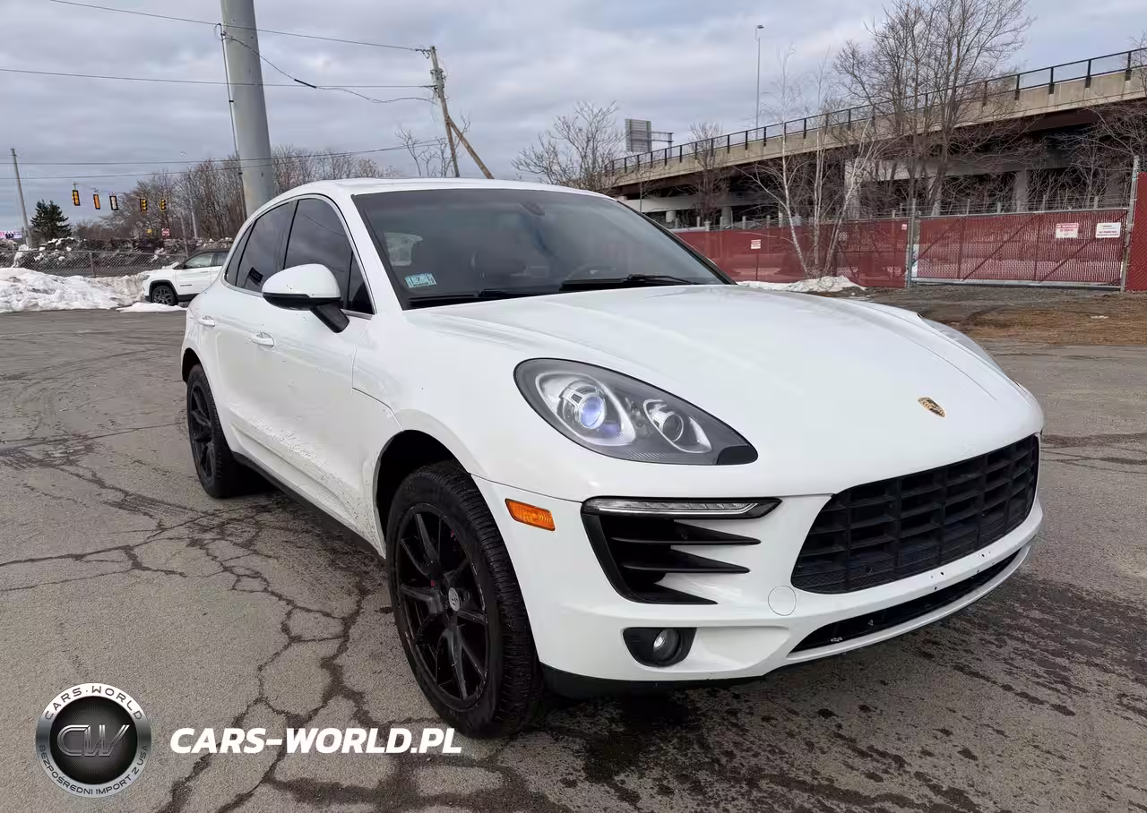 2016 Porsche Macan S