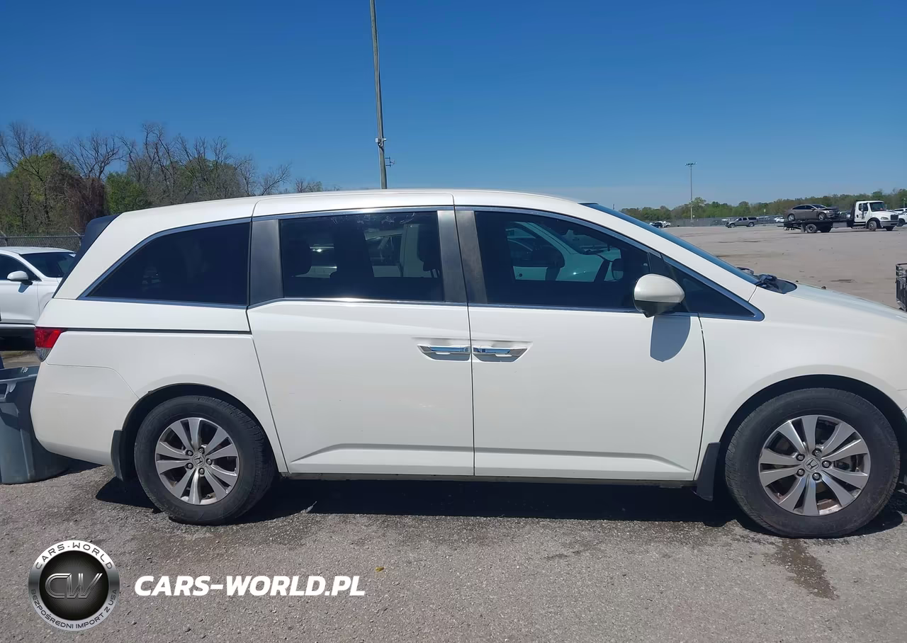 2016 Honda Odyssey Se VIN:5FNRL5H38GB087944 - 13