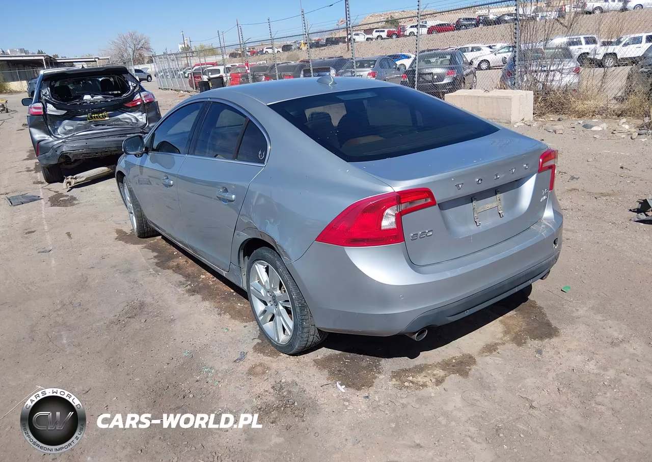 2011 Volvo S60 T6 VIN:YV1902FH3B2010166 - 3
