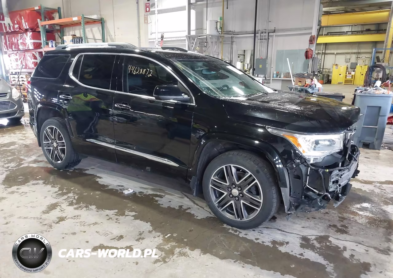 2019 GMC Acadia Denali – zdjęcie 1 z 17