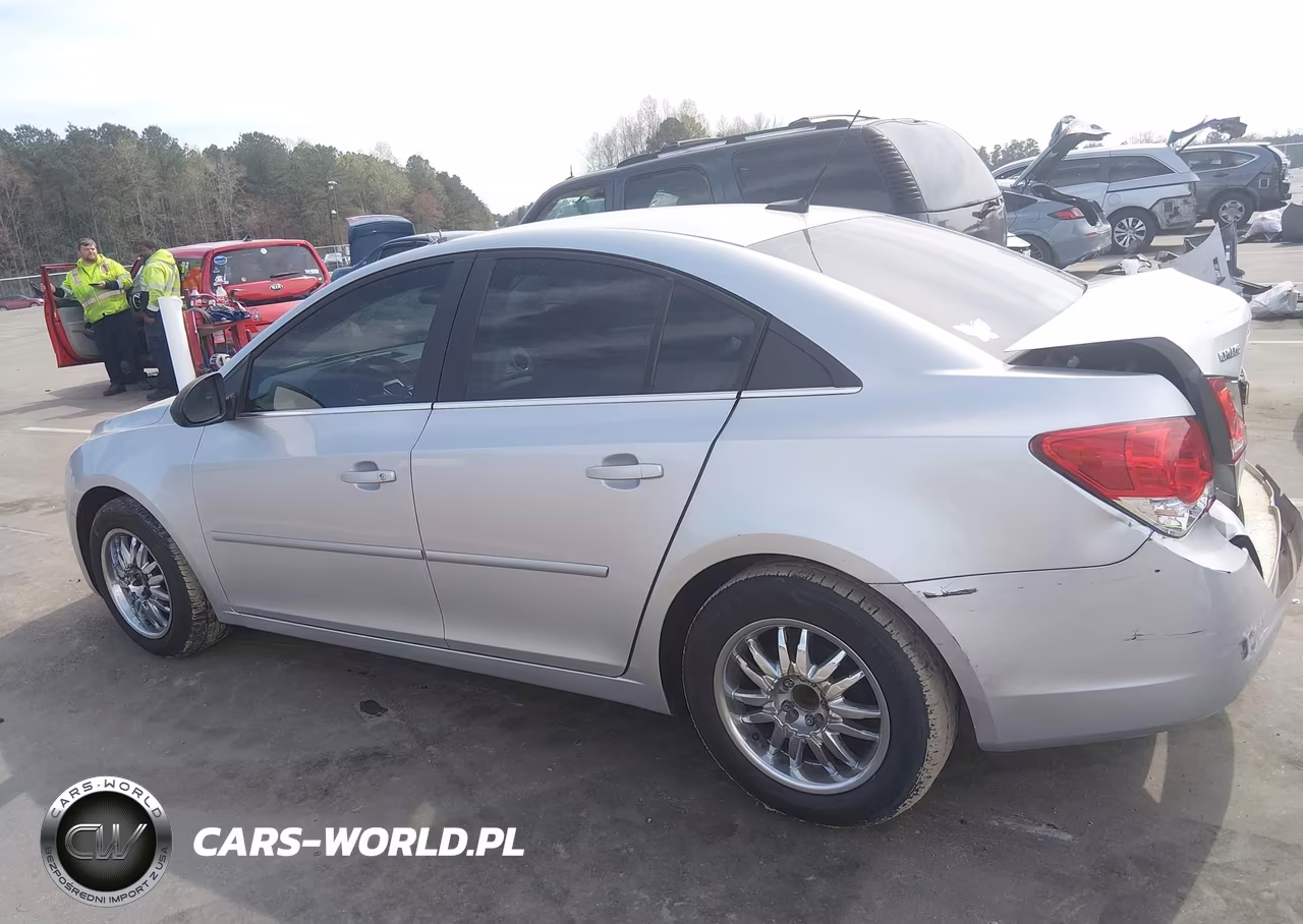 2012 Chevrolet Cruze Ls VIN:1G1PC5SH2C7132073 - 14