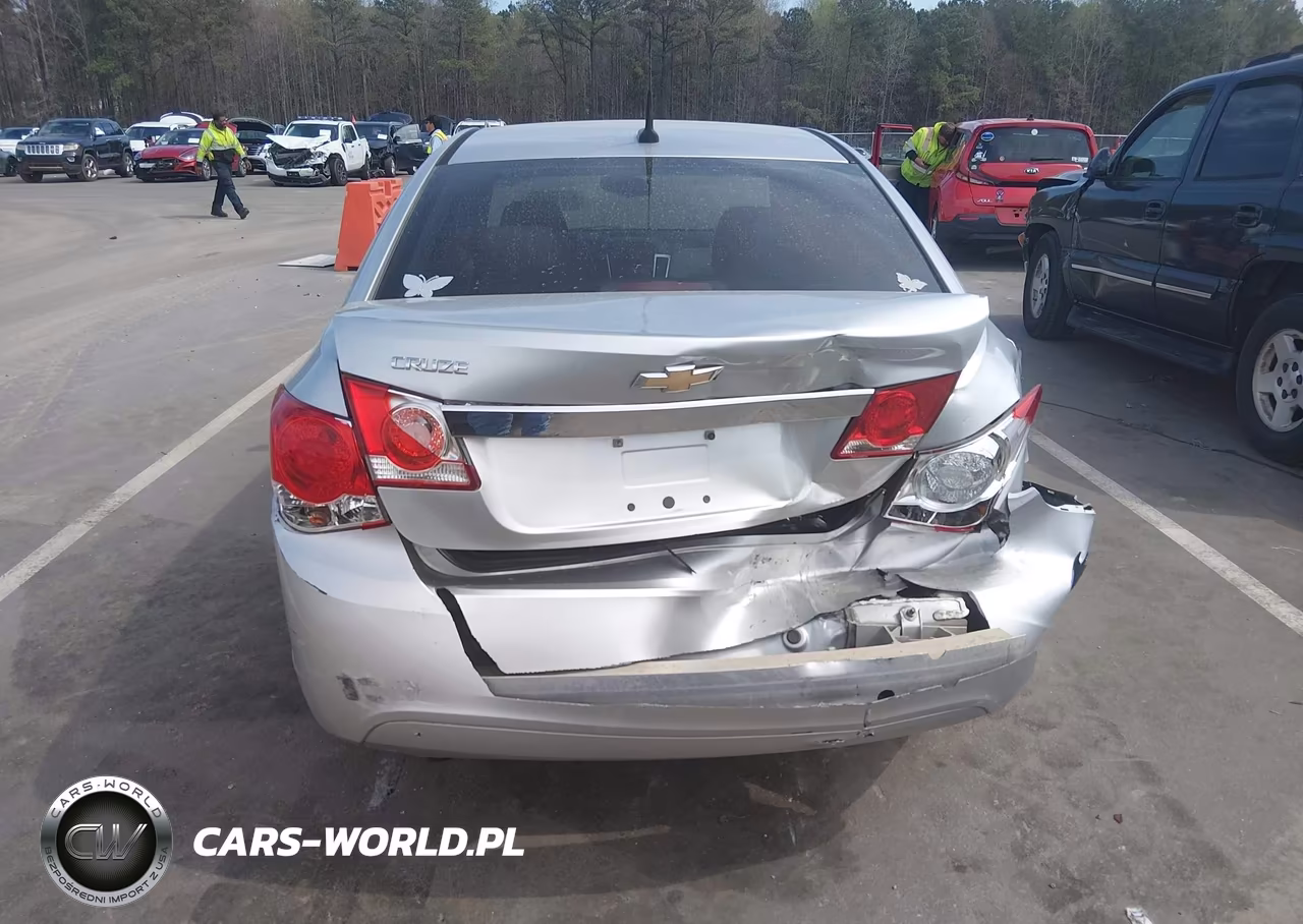 2012 Chevrolet Cruze Ls VIN:1G1PC5SH2C7132073 - 16