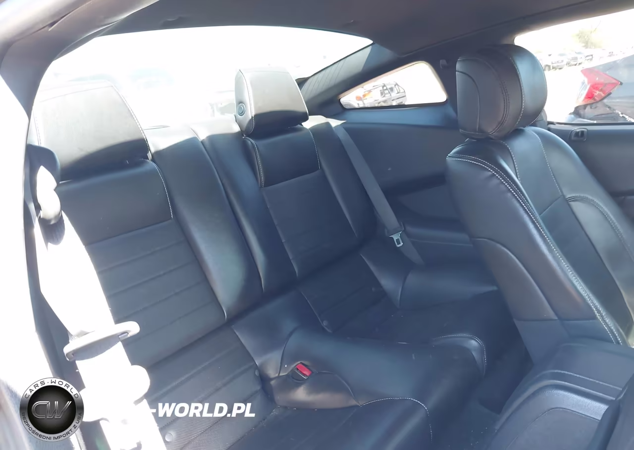 2014 Ford Mustang V6 Premium VIN:1ZVBP8AM6E5326056 - 8