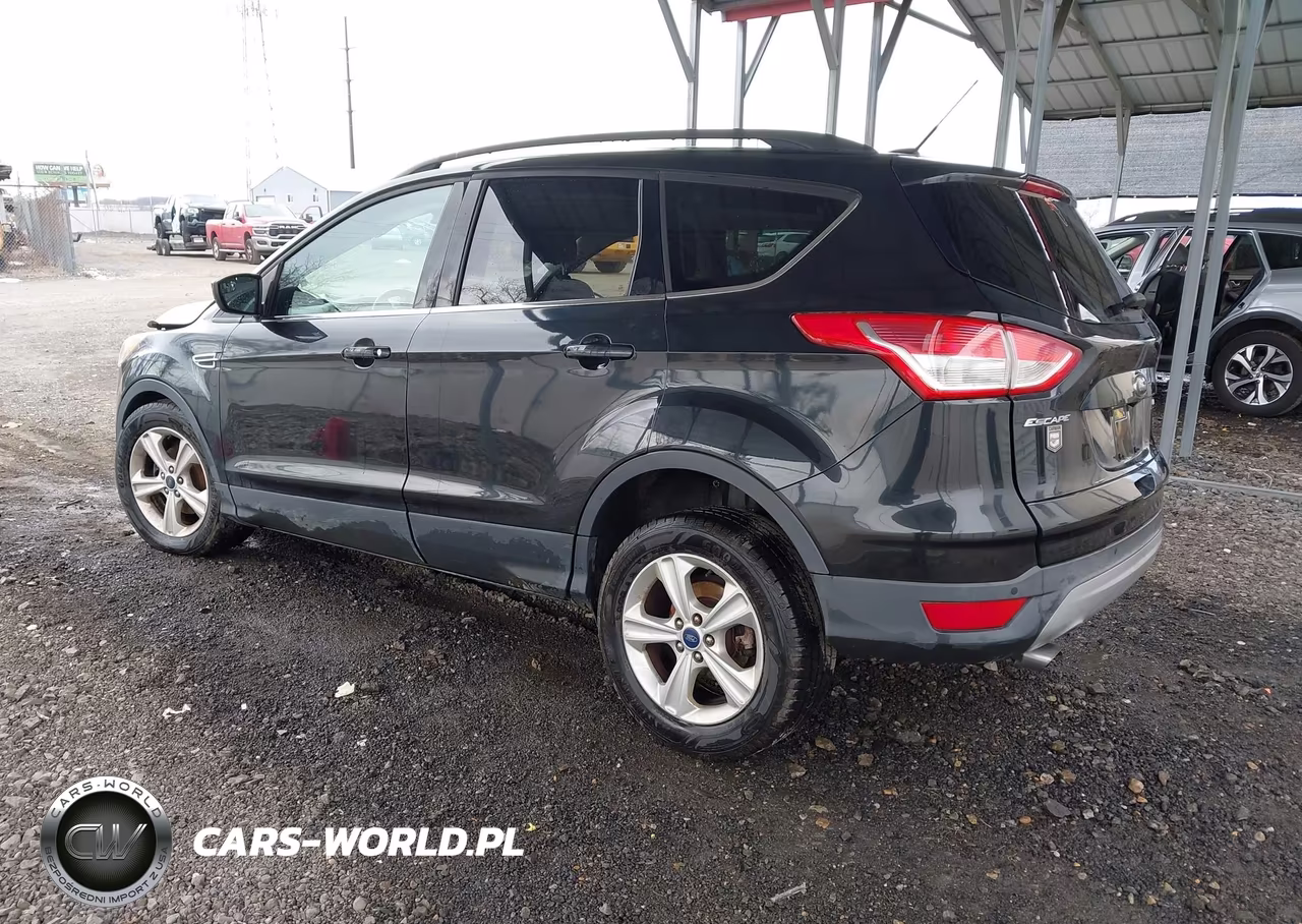 2015 Ford Escape Se VIN:1FMCU0GX1FUC39591 - 3