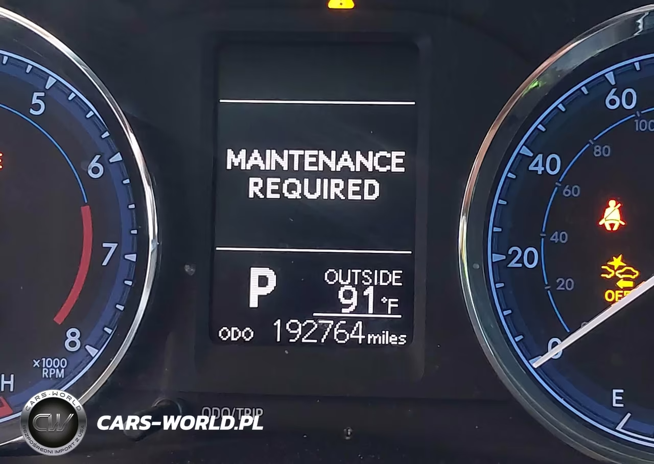 2018 Toyota Corolla Le VIN:2T1BURHE9JC119576 - 16