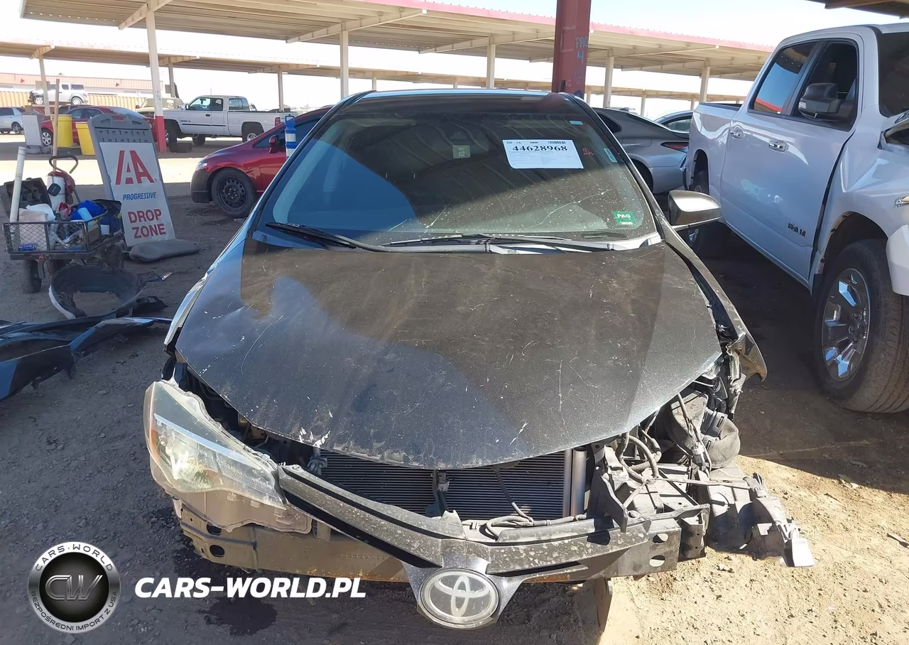 2018 Toyota Corolla Le VIN:2T1BURHE9JC119576 - 6