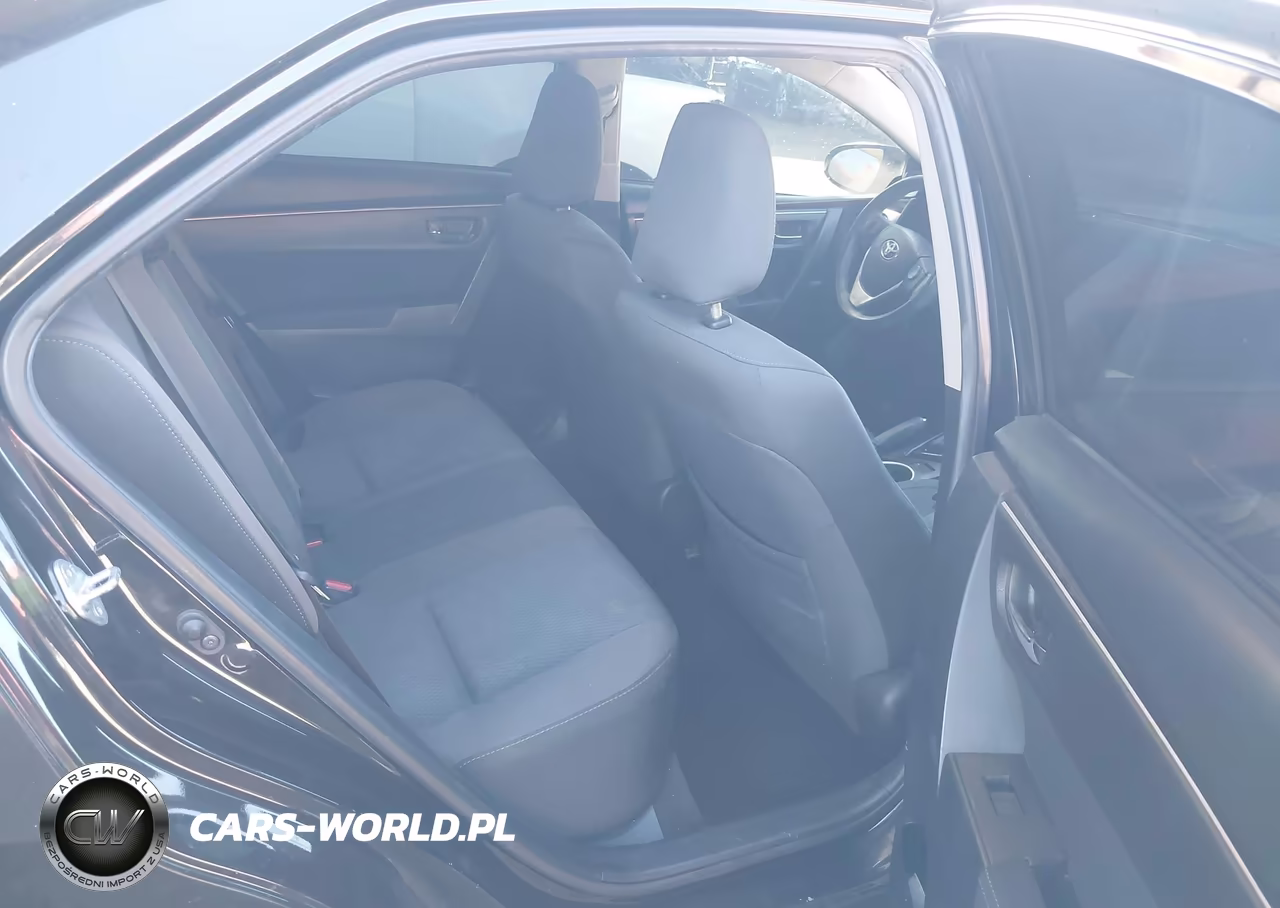 2018 Toyota Corolla Le VIN:2T1BURHE9JC119576 - 8