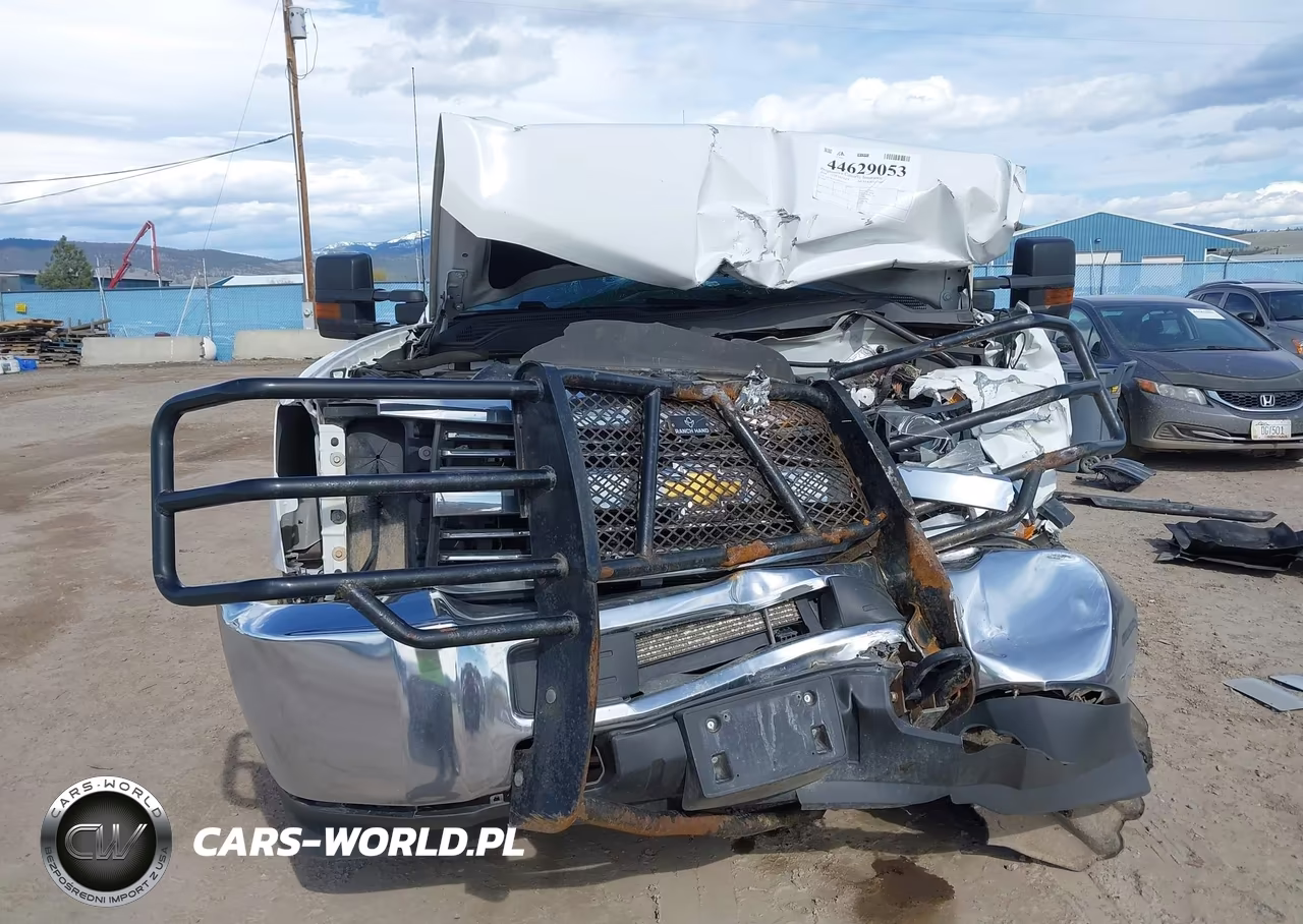 2018 Chevrolet Silverado 2500Hd Wt VIN:1GC2KUEG7JZ253135 - 13