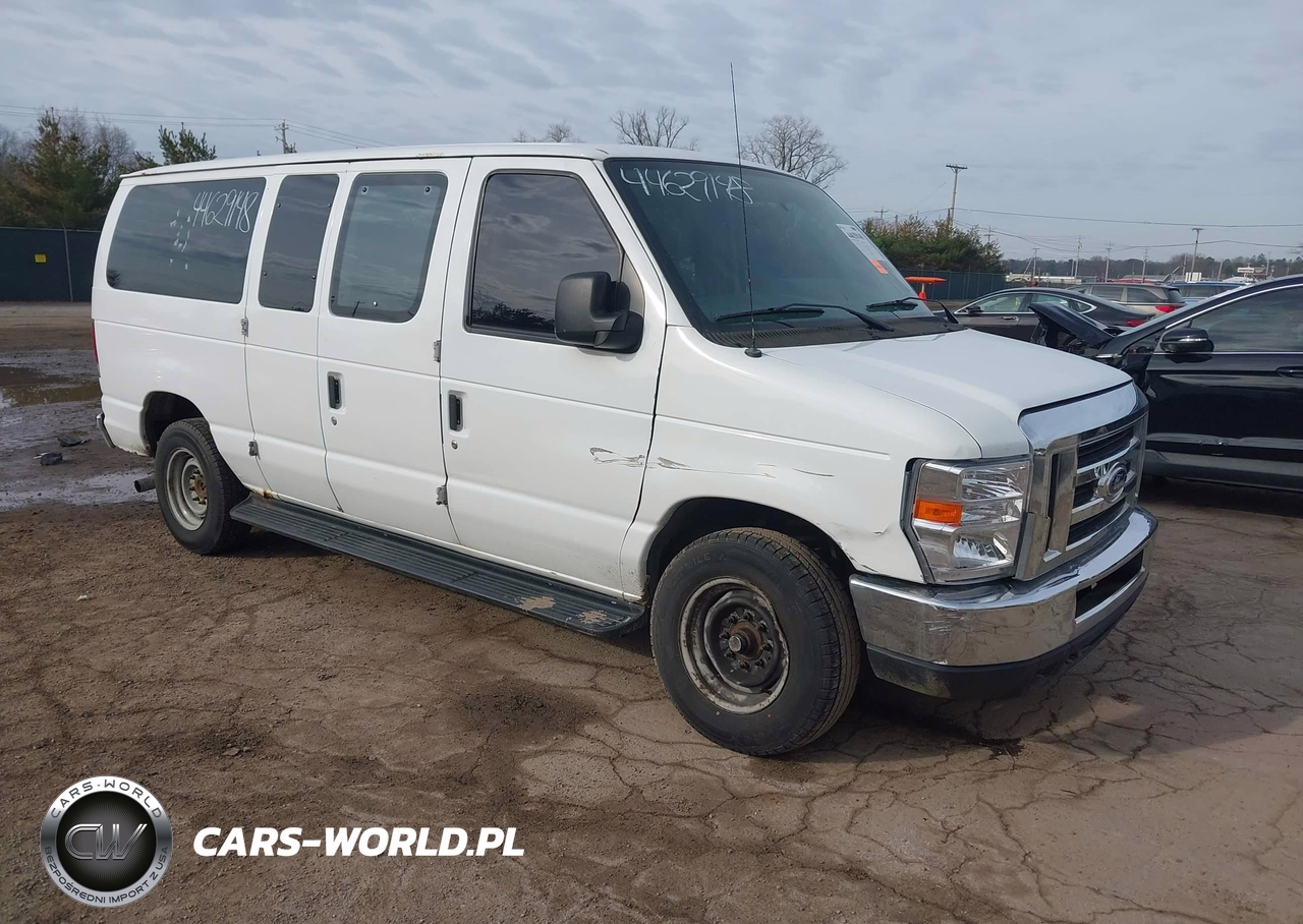 2013 Ford E-350 Super Duty Xlt