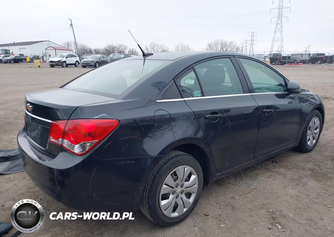 2012 Chevrolet Cruze Ls VIN:1G1PC5SH8C7395362 - 4