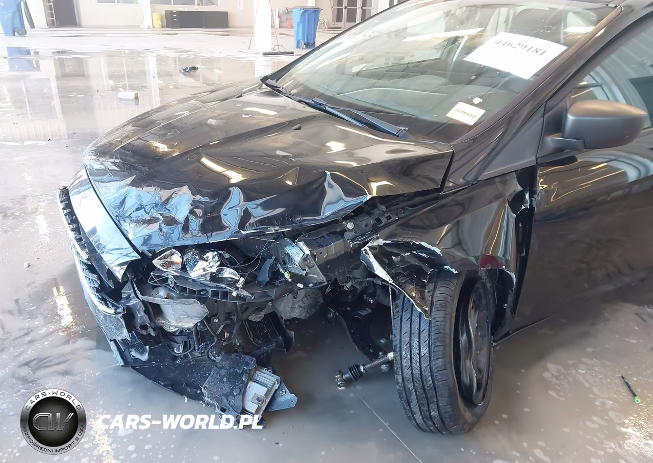 2016 Ford Focus S VIN:1FADP3E23GL234026 - 6