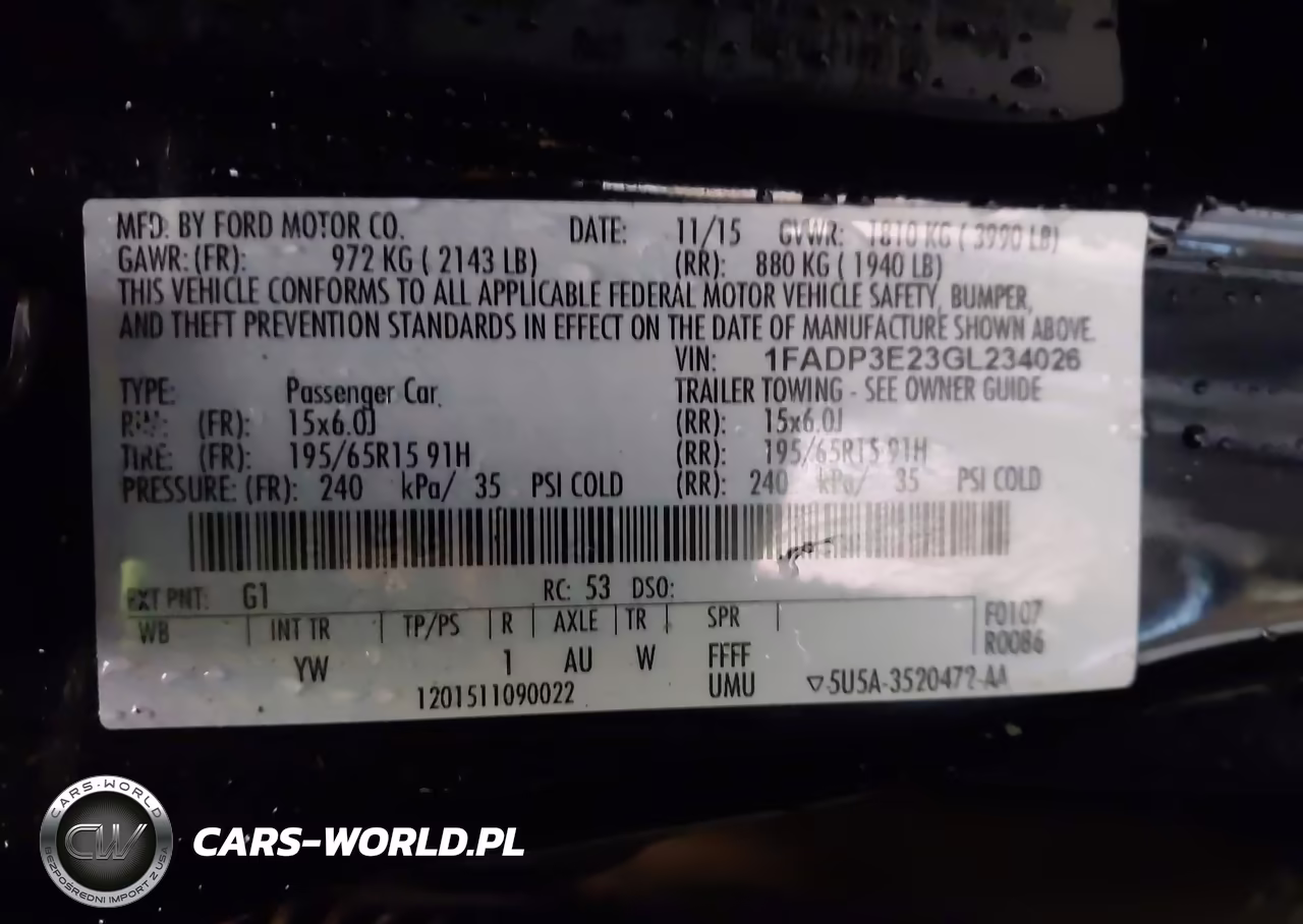 2016 Ford Focus S VIN:1FADP3E23GL234026 - 9