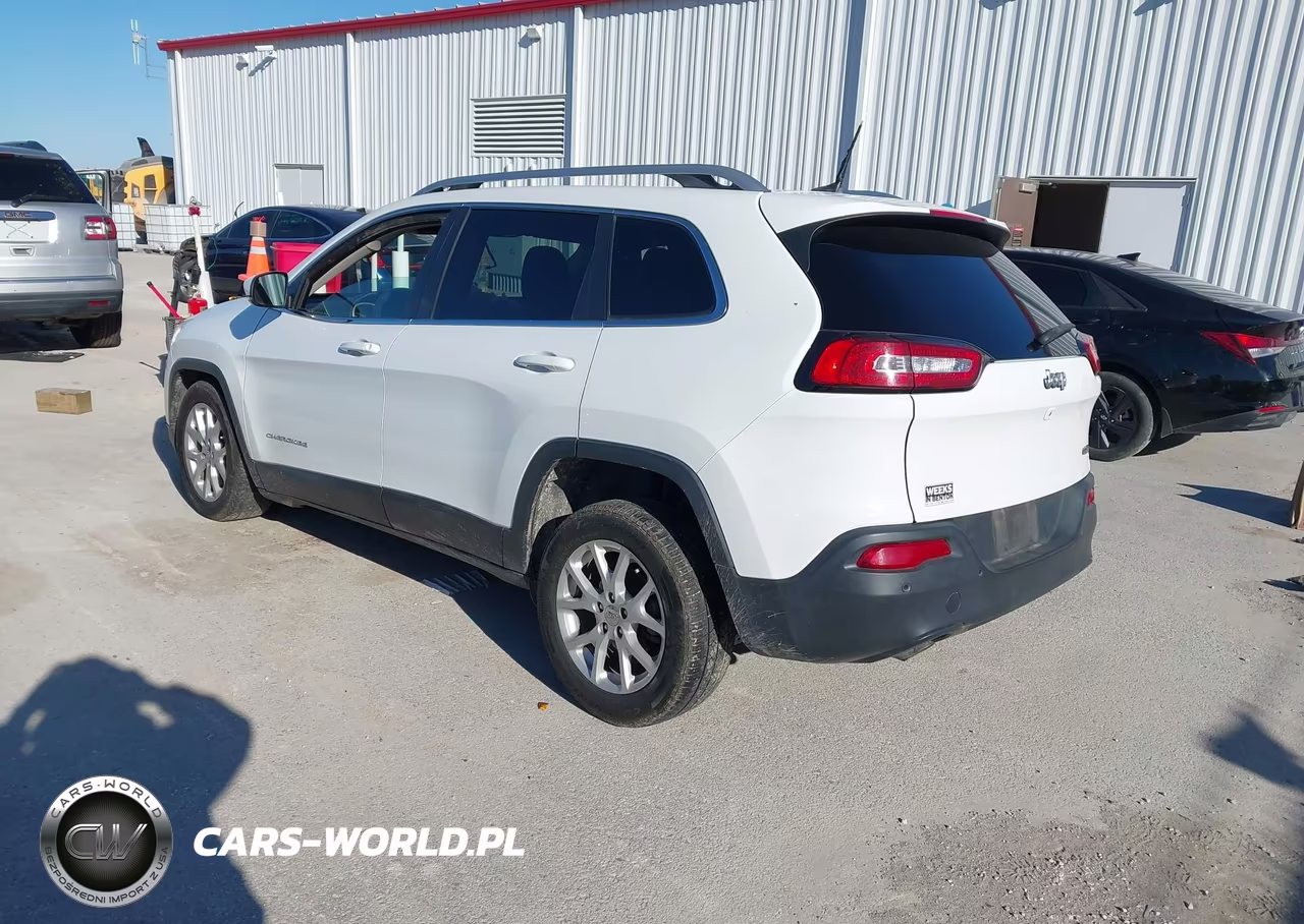 2017 Jeep Cherokee Latitude Fwd VIN:1C4PJLCB8HW610098 - 3
